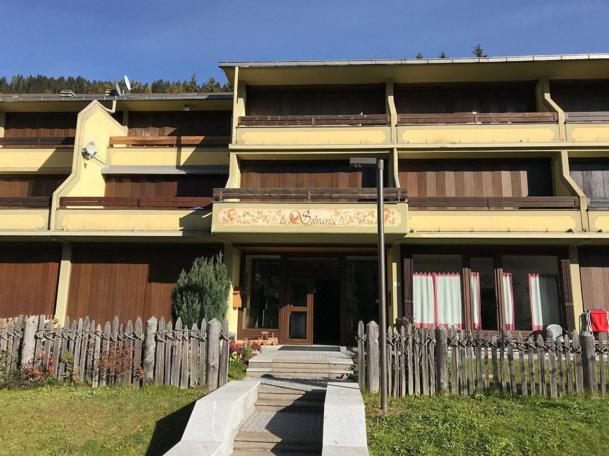 Residenza Silvana Madonna Eksteriør bilde